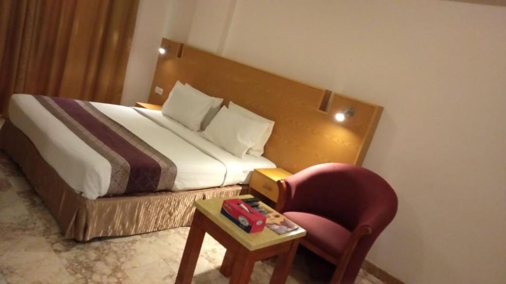 Al Reef Hotel Muscat Exterior photo