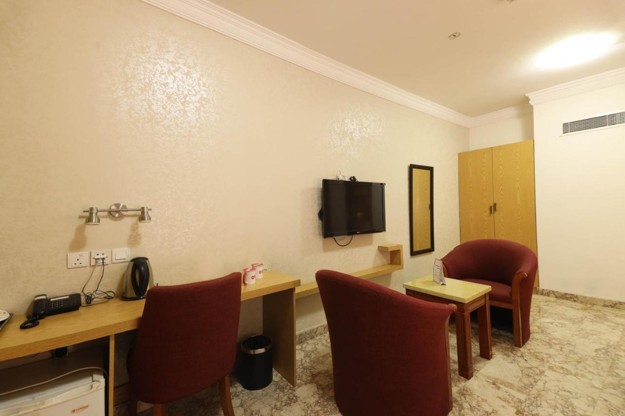 Al Reef Hotel Muscat Exterior photo